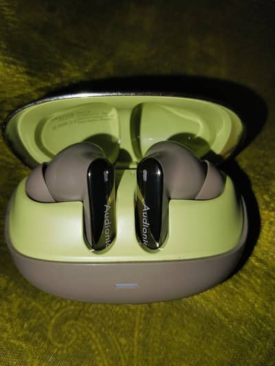 TRANCE Airbud 815 with ANC