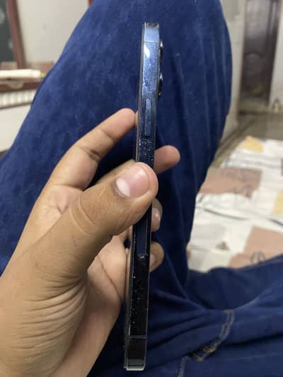 Iphone 12 pro max non pta back break