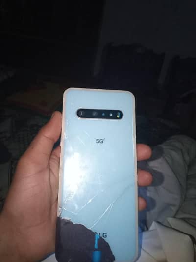 Lg v60 only back break baqi all ok