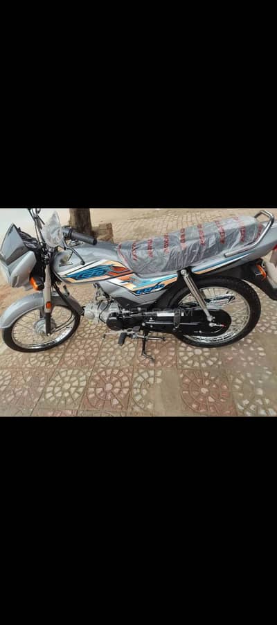 Honda CD 70 Dream 2026 Silver | 1120 Km Driven | Like New | Lahore