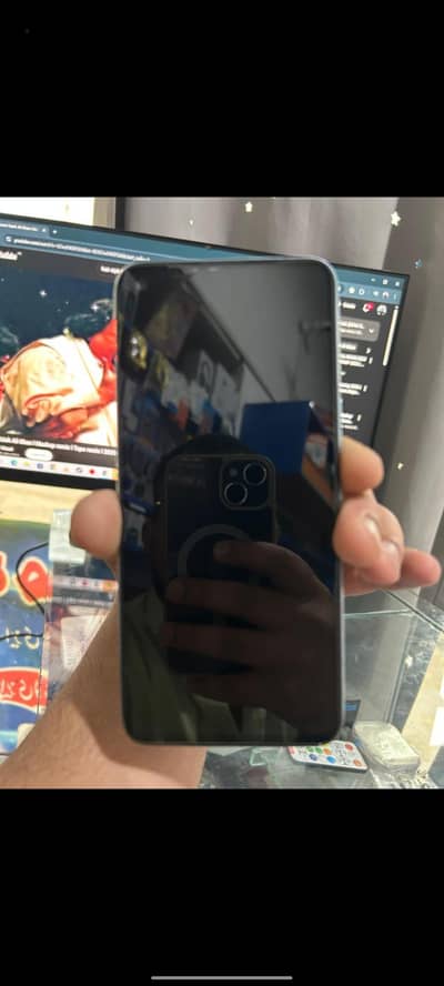 tecno camon 17 with box and original charger good 6/128dition no fault