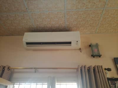 Daikin 2 ton ac for sale