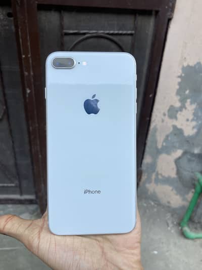 Iphone 8 plus 10/10 condition