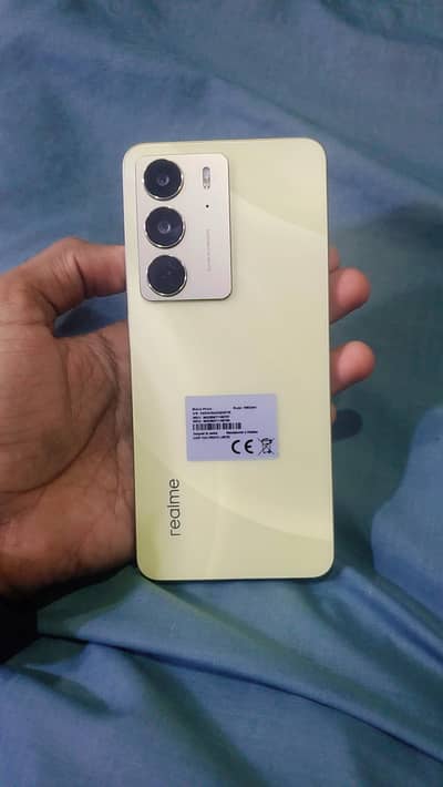 realme c75 box charger 1 month used kiya ha full 10/10