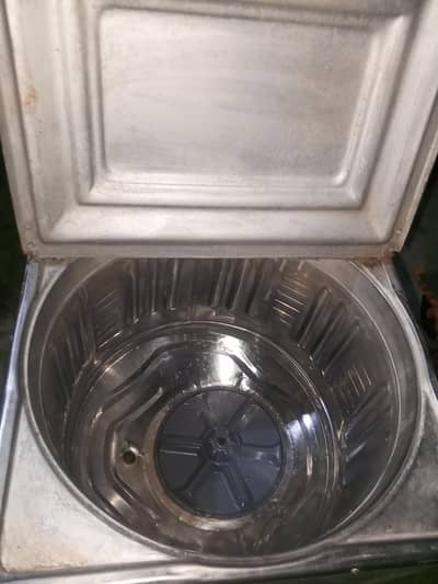 Washing machine for sale. Sargodha road Faisalabad