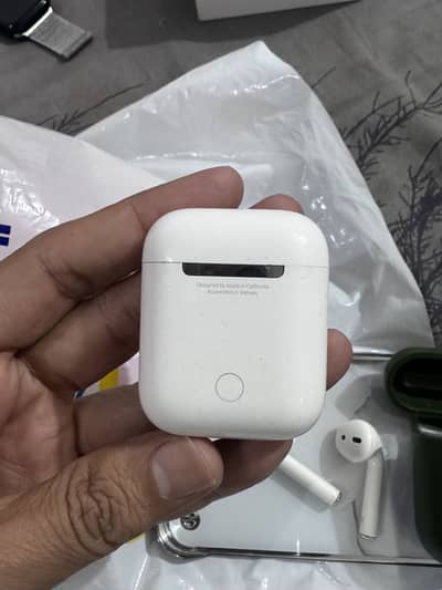 Apple AirPods