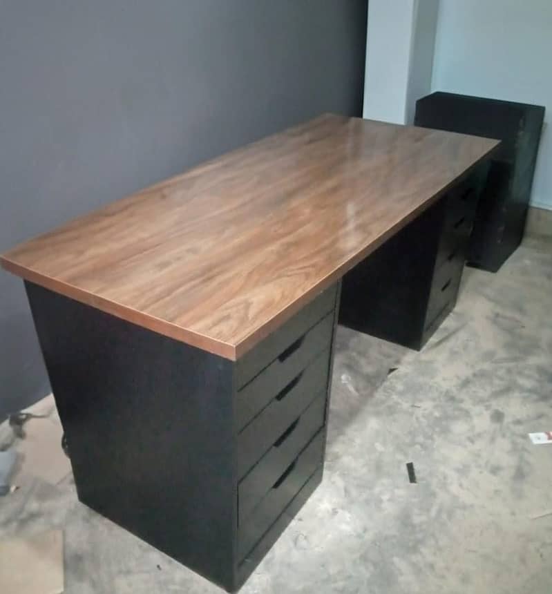 Office Table's 7