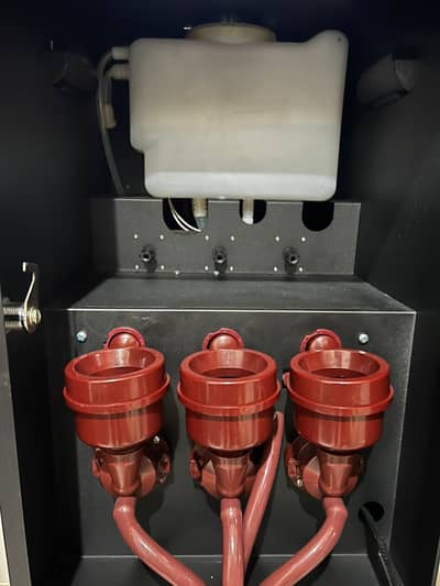 Coffee and tea machine hzvending