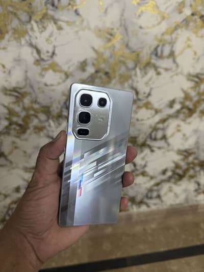Infinix 50 pro plus 12/256 gp