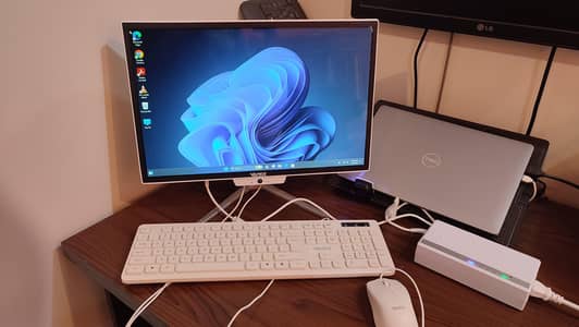 viper pluto series C, core i3, 8Gb ram, 256Gb ssd,  built in ups