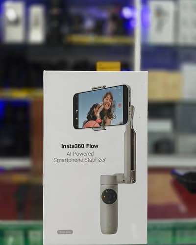 Insta360 Flow Mobile Gimble (Seal Packed)