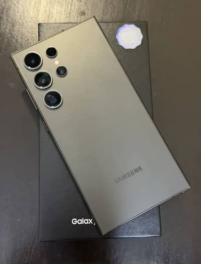 SAMSUNG S24 ULTRA 12Gb/512GB Good Condition