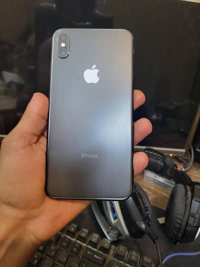 Iphone xs max 256GB Official PTA