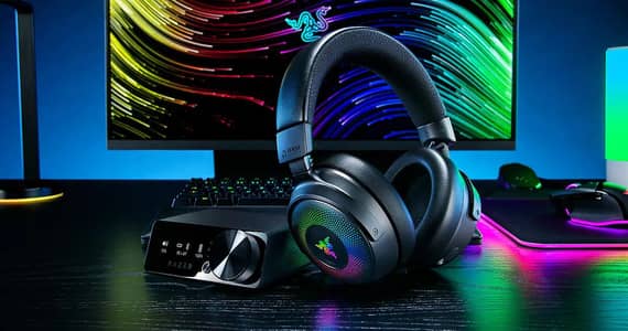 Razer kraken v4 pro RGB wireless gaming OLED display headphones