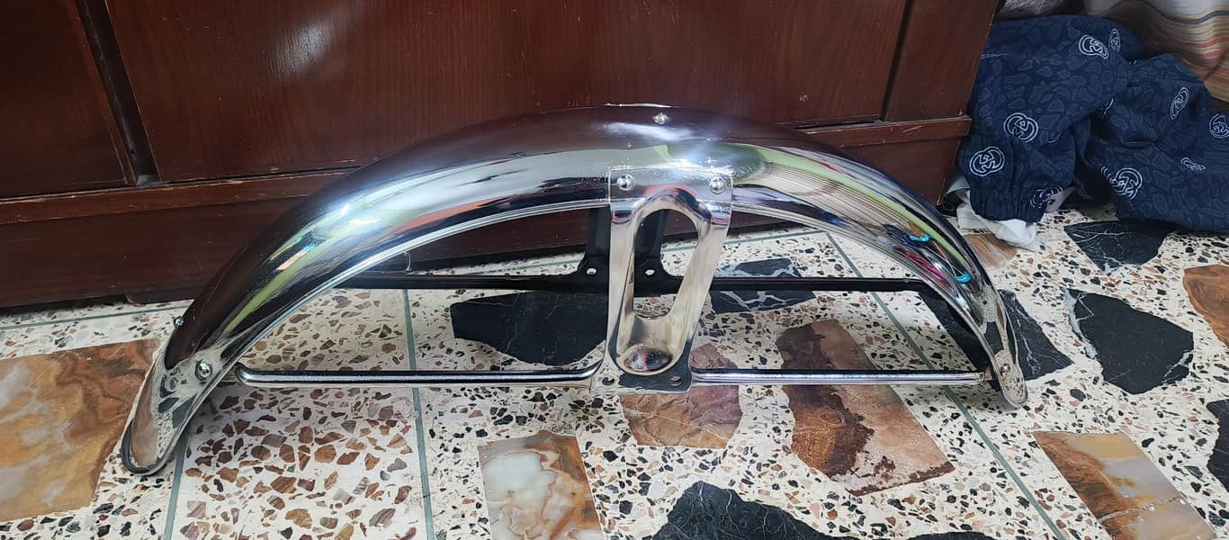 old model mudguard 0