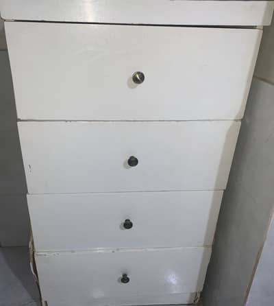 Vanity drawers