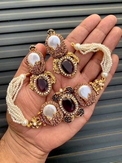 Turkish party choker