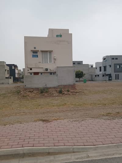 5 Marla Plot For Urgent Sale Serious Offer Required