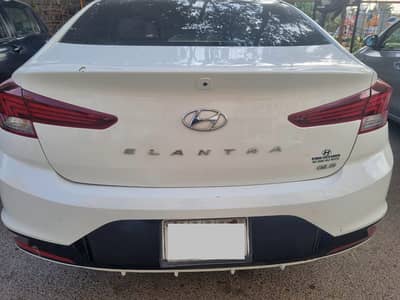Elentra 2022 GLS in Orignal condition urgent