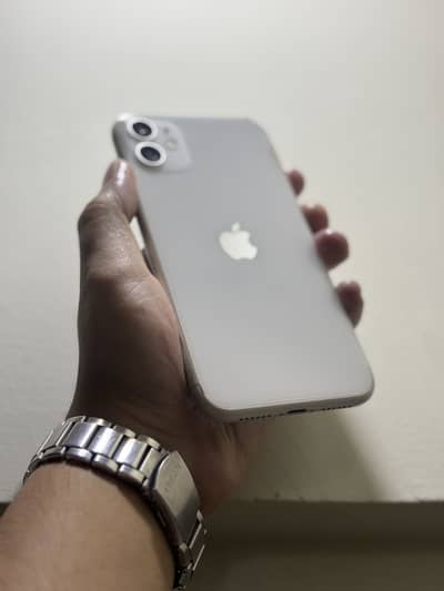 Iphone 11 PTA APPROVED with Box 128gb