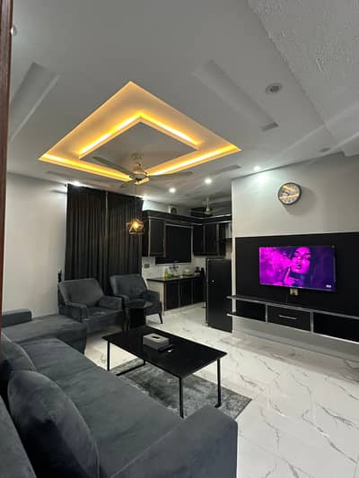 Modern 1 BHK Per day |Safe & Secure | Bahria Town Lahore