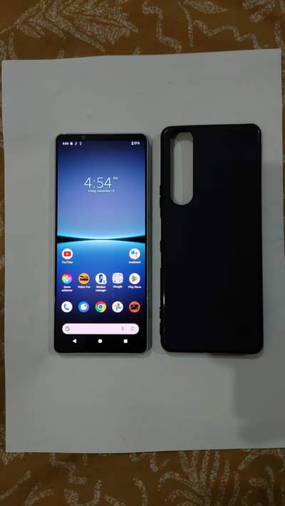 Sony Xperia 1 Mark IV 12/256 Best Camera Flagship Phone 4 Best PUBG