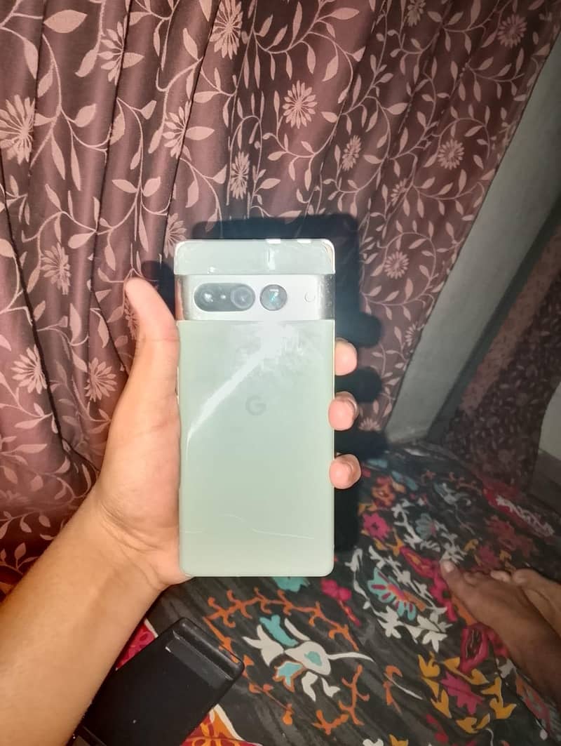 google pixel 7 pro 4