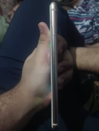 i phone 8 plus Non Pta. .