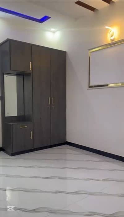 House For sale Is Readily Available In Prime Location Of Saadi Town - Block 7