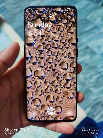 One plus 9 pro 5G 12gb 256gb