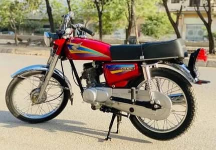 honda CG 125 bike for sale WhatsApp 03308320214