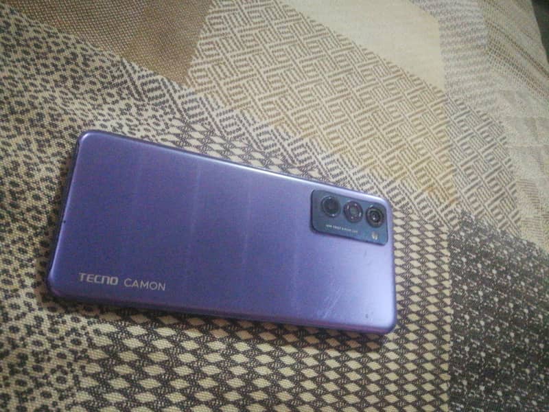 Tecno Camon 18T 1