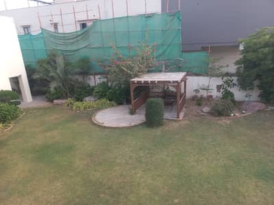 Chance Deal 500yards Beautiful Maintained House in Khy Mujahid Street Dha Phase 5