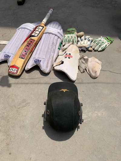 All cricket kit . ok ha 03344337523 available in sialkot
