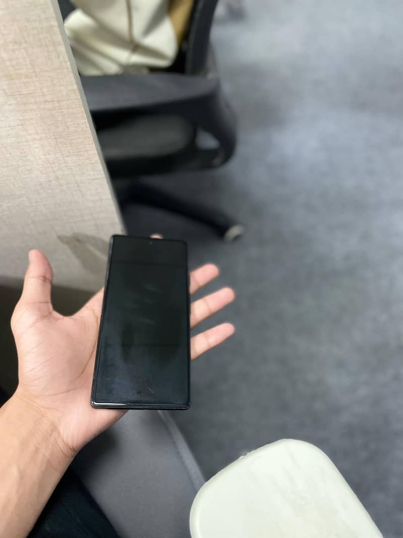 Google pixel 6a 5