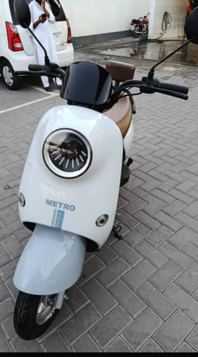 METRO  T9 ECO  1200 WHAT'S