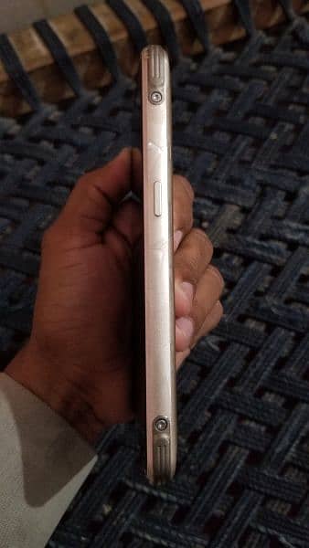 Samsung s8 active 3