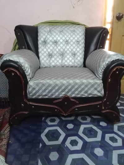 good condition  5 seater