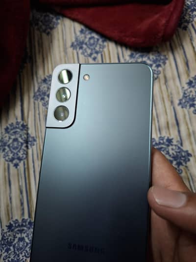 sumsung s22 plus 8.128