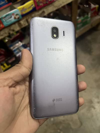 Samsung j4