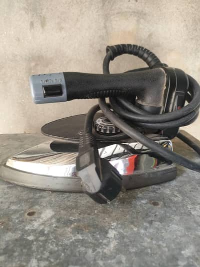 Iron for sale /steam iron