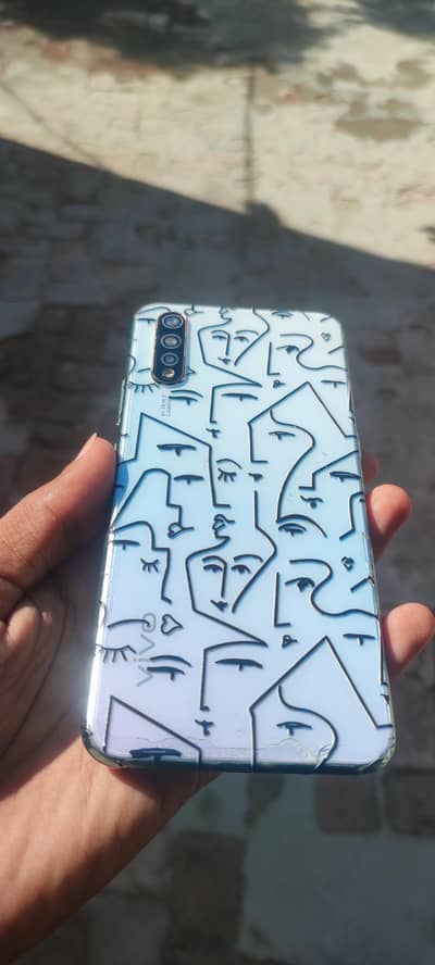 Vivo S1
