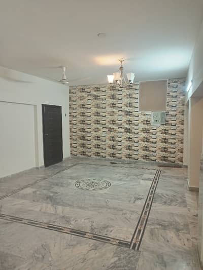 16 Marla three bdrm attached washroom open bsmnt for demond 80000