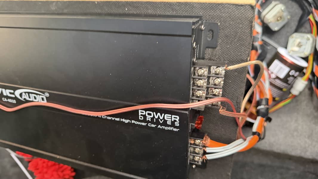 Amplifier and buffer 5