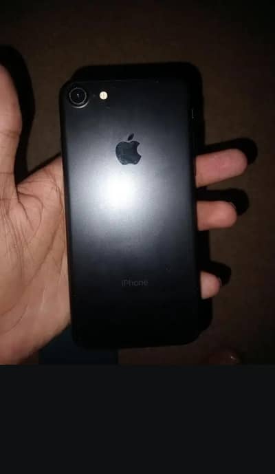 IPHONE 7