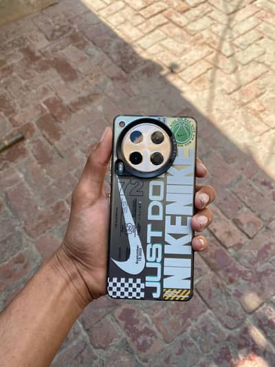 Tecno Camon 30 full box