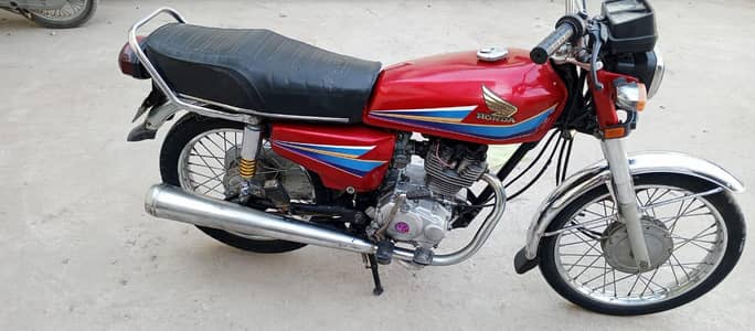 Honda 125 CG 2007 model my WhatsApp number 0328,72,41,129