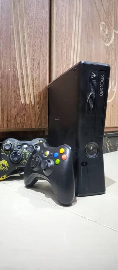 Xbox 360 with 2 controllers