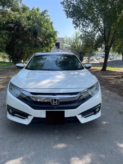 Honda Civic Oriel 1.8 i-VTEC CVT 2021 for sale.