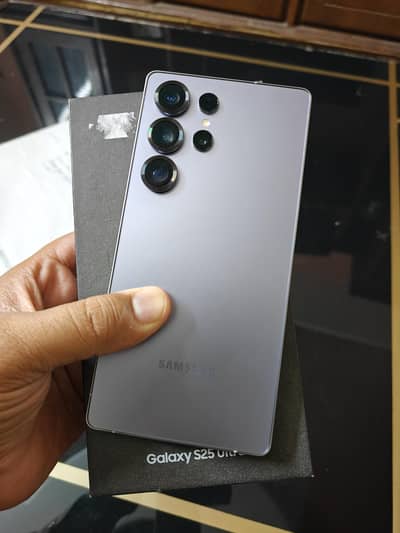 Samsung galaxy S25ultra 12gb 256gb complete box pta approved